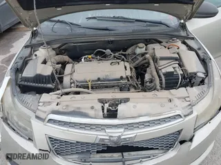 2014 Chevrolet Cruze LS with VIN 1G1PA5SH8E7230310, listed as a IAAI auction lot 42073690 with 36,756 mi miles. Bid and sale history available at carsss.com. Image 10.