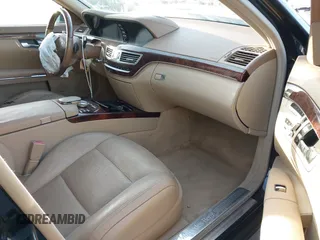 2011 Mercedes-Benz S 550 with VIN WDDNG7BB9BA387028, listed as a IAAI auction lot 41988693 with 122,421 mi miles and . Bid and sale history available at DreamBid. Image 5.