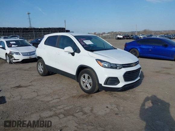2020 Chevrolet Trax LS with VIN KL7CJKSB5LB049298, listed as a IAAI auction lot 41904732 with 46,879 mi miles. Bid and sale history available at carsss.com. Image 1.