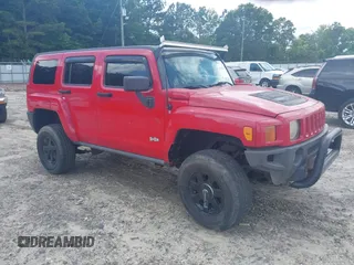 2007 Hummer H3 SUV с VIN 5GTDN13E578241928, выставлен на аукционе IAAI как лот 42542515 с пробегом 182 217 миль миль и . История ставок и продаж доступна на DreamBid. Изображение 1.