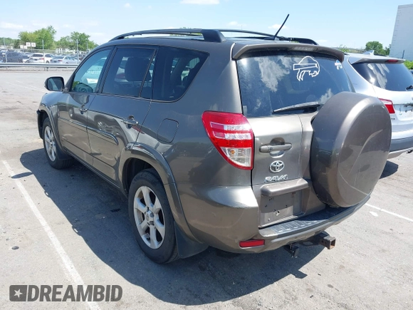 2012 Toyota RAV4 Limited with VIN 2T3DK4DV3CW067488, listed as a IAAI auction lot 41987924 with 197,038 mi miles. Bid and sale history available at carsss.com. Image 3.