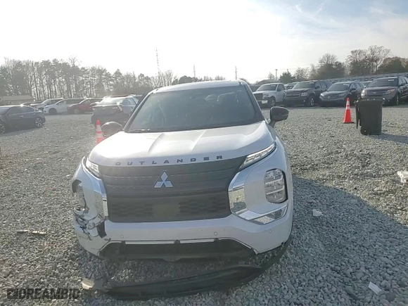 2023 Mitsubishi Outlander SEL with VIN JA4J3VA87PZ015317, listed as a Copart auction lot 83313744 with 44,240 mi miles and Salvage Title. Bid and sale history available at carsss.com. Image 12.
