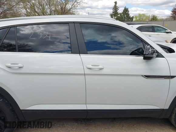 2023 Volkswagen Atlas SE with VIN 1V2KC2CA5PC214764, listed as a IAAI auction lot 42192334 with 40,148 mi miles and . Bid and sale history available at DreamBid. Image 14.