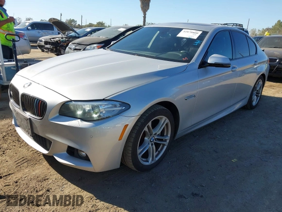 2016 BMW 5 Series 528i z VIN WBA5A5C51GD529769, wystawiony jako IAAI lot #41870800 z przebiegiem 76 288 mil mil oraz . Historia ofert i sprzedaży dostępna na DreamBid. Obrazek 2.