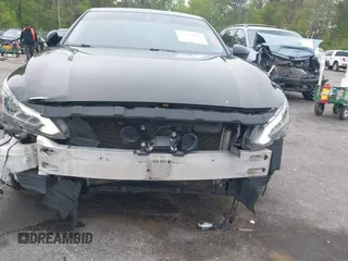 2019 Nissan Altima SV z VIN 1N4BL4DV2KC107748, wystawiony jako IAAI lot #41912040 z przebiegiem 157 226 mil mil oraz . Historia ofert i sprzedaży dostępna na DreamBid. Obrazek 6.