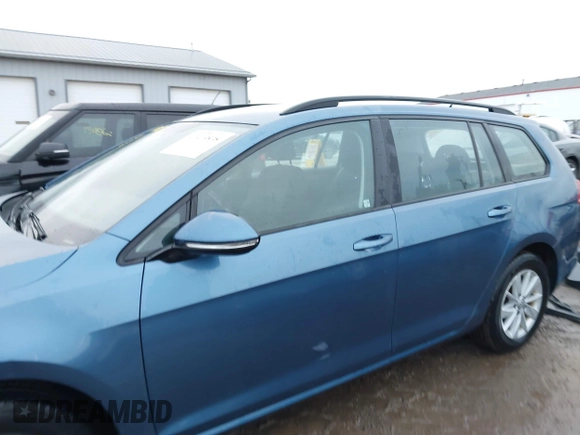 2016 Volkswagen Golf TSI S z VIN 3VWC17AUXGM514723, wystawiony jako IAAI lot #41419838 z przebiegiem 79 745 mil mil oraz . Historia ofert i sprzedaży dostępna na DreamBid. Obrazek 15.