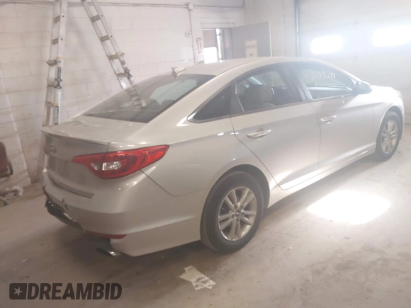 2017 Hyundai Sonata 2.4L with VIN 5NPE24AF8HH447863, listed as a IAAI auction lot 42039288 with 183,044 mi miles and . Bid and sale history available at carsss.com. Image 4.