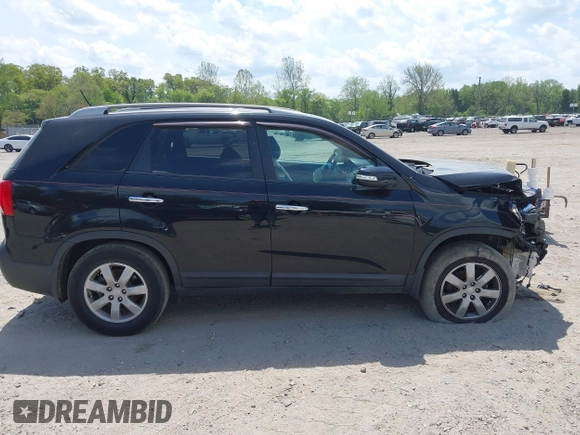 2011 Kia Sorento LX with VIN 5XYKT3A13BG162338, listed as a IAAI auction lot 42180644 with 118,482 mi miles and . Bid and sale history available at carsss.com. Image 13.