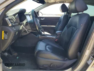 2016 Kia Optima EX z VIN 5XXGU4L31GG058210, wystawiony jako Copart lot #58860925 z przebiegiem 115 730 mil mil oraz Szkoda całkowita • Salvage title. Historia ofert i sprzedaży dostępna na DreamBid. Obrazek 7.