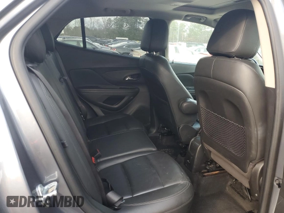 2020 Buick Encore Essence z VIN KL4CJGSB6LB020497, wystawiony jako Copart lot #43624955 z przebiegiem 99 448 mil mil oraz Tytuł czysty. Historia ofert i sprzedaży dostępna na DreamBid. Obrazek 11.
