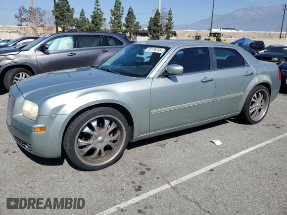 2005 Chrysler 300 with VIN 2C3AA53G45H528705, listed as a Copart auction lot 55176745 with 172,422 mi miles and Clean Title. Bid and sale history available at carsss.com. Image 1.