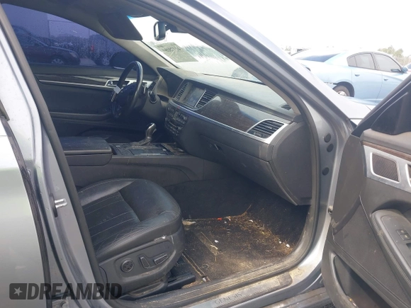 2017 Genesis G80 3.8L с VIN KMHGN4JE4HU176986, выставлен на аукционе IAAI как лот 41775080 с пробегом 166 849 миль миль и . История ставок и продаж доступна на DreamBid. Изображение 5.