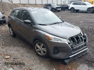 2023 Nissan Kicks S z VIN 3N1CP5BV6PL534893, wystawiony jako IAAI lot #41937565 z przebiegiem 70 345 mil mil oraz . Historia ofert i sprzedaży dostępna na DreamBid. Obrazek 1.