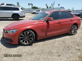 2018 BMW 3 Series 320i xDrive with VIN WBA8A3C58JA358819, listed as a Copart auction lot 52208385 with 83,612 mi miles and Salvage Title. Bid and sale history available at carsss.com. Image 1.