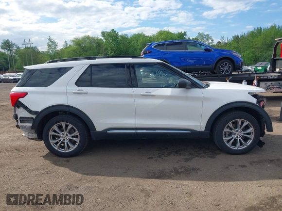 2022 Ford Explorer XLT с VIN 1FMSK8DH8NGA78179, выставлен на аукционе IAAI как лот 42208772 с пробегом 74 674 миль миль и . История ставок и продаж доступна на DreamBid. Изображение 13.