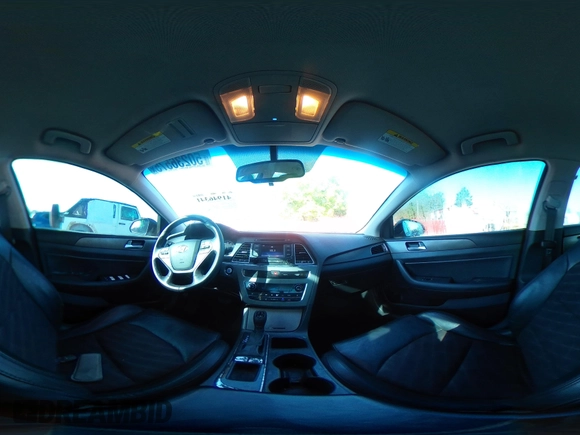 2015 Hyundai Sonata Limited with VIN 5NPE34AFXFH103882, listed as a IAAI auction lot 41946341 with 96,690 mi miles and . Bid and sale history available at carsss.com. Image 18.