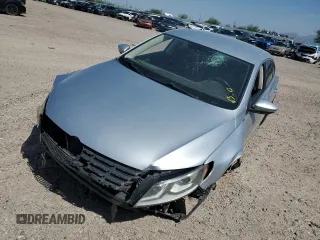 2013 Volkswagen CC R-Line with VIN WVWBP7AN4DE536806, listed as a Copart auction lot 62652884 with 160,837 mi miles and Salvage Title. Bid and sale history available at carsss.com. Image 1.