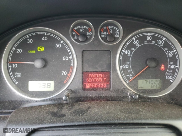 2002 Volkswagen Passat GLX with VIN WVWTH63B82P070975, listed as a Copart auction lot 69512334 with 174,829 mi miles and Salvage Title. Bid and sale history available at carsss.com. Image 9.