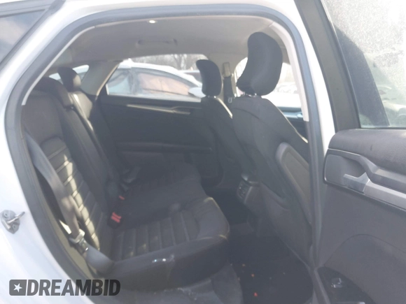 2015 Ford Fusion SE with VIN 3FA6P0HD2FR234331, listed as a IAAI auction lot 41049864 with 166,751 mi miles. Bid and sale history available at carsss.com. Image 8.