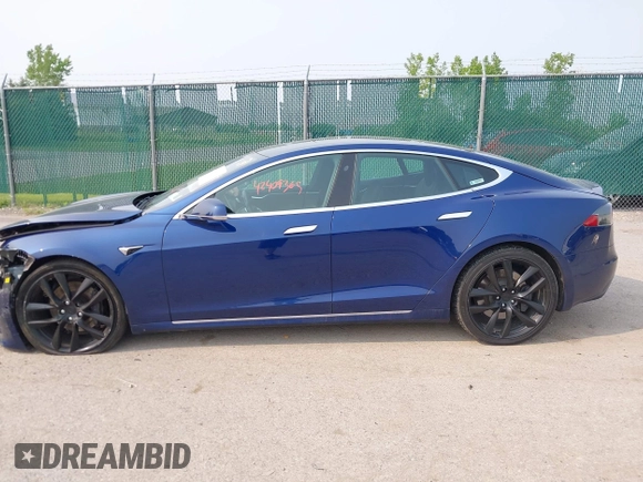 2017 Tesla Model S 100D with VIN 5YJSA1E27HF192505, listed as a IAAI auction lot 42409365 with 111,881 mi miles and . Bid and sale history available at DreamBid. Image 14.