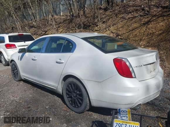 2010 Lincoln MKS w/EcoBoost with VIN 1LNHL9FT3AG611242, listed as a IAAI auction lot 42142027 with 103,758 mi miles. Bid and sale history available at carsss.com. Image 3.