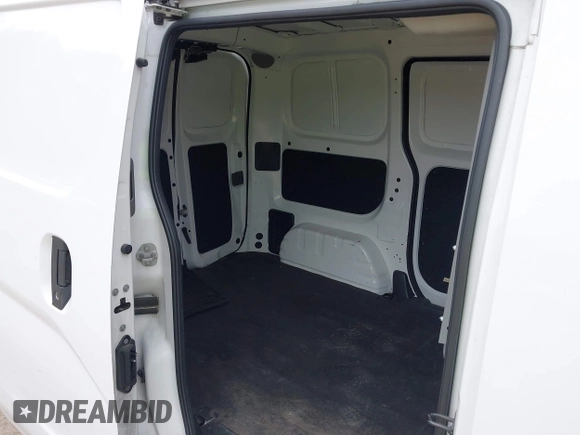 2019 Nissan NV200 S с VIN 3N6CM0KNXKK699799, выставлен на аукционе IAAI как лот 42037269 с пробегом 478 948 миль миль и . История ставок и продаж доступна на DreamBid. Изображение 8.