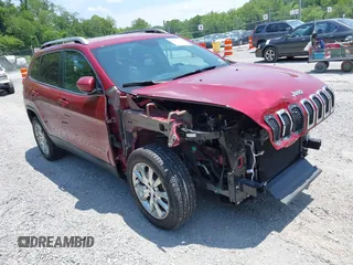 2016 Jeep Cherokee Limited with VIN 1C4PJMDB3GW267073, listed as a IAAI auction lot 42457201 with 84,325 mi miles and . Bid and sale history available at DreamBid. Image 1.