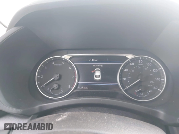 2025 Nissan Sentra SR with VIN 3N1AB8DV7SY297847, listed as a IAAI auction lot 42087240 with 5,127 mi miles and . Bid and sale history available at DreamBid. Image 7.