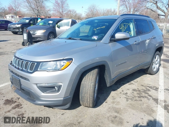 2019 Jeep Compass Altitude z VIN 3C4NJCBB9KT736881, wystawiony jako IAAI lot #41877957 z przebiegiem 63 566 mil mil oraz . Historia ofert i sprzedaży dostępna na DreamBid. Obrazek 17.