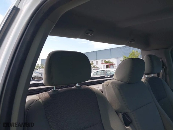 2019 Ford F-150 XL with VIN 1FTMF1CB4KKC70407, listed as a IAAI auction lot 40025564 with 65,390 mi miles. Bid and sale history available at carsss.com. Image 8.