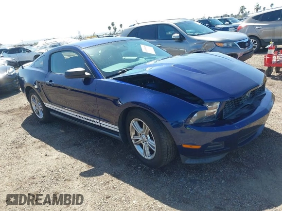 2011 Ford Mustang V6 with VIN 1ZVBP8AM1B5128934, listed as a IAAI auction lot 41805865 with 165,178 mi miles and . Bid and sale history available at carsss.com. Image 1.