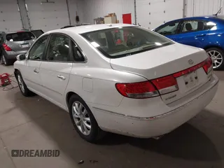 2008 Hyundai Azera Limited с VIN KMHFC46F98A298196, выставлен на аукционе IAAI как лот 42336695 с пробегом 120 787 миль миль и . История ставок и продаж доступна на DreamBid. Изображение 3.
