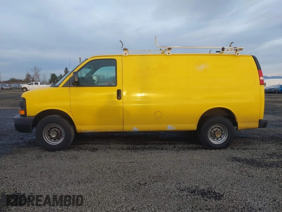 2014 Chevrolet Express Cargo Van with VIN 1GCWGFCA7E1150041, listed as a IAAI auction lot 41387426 with 185,480 mi miles. Bid and sale history available at carsss.com. Image 14.