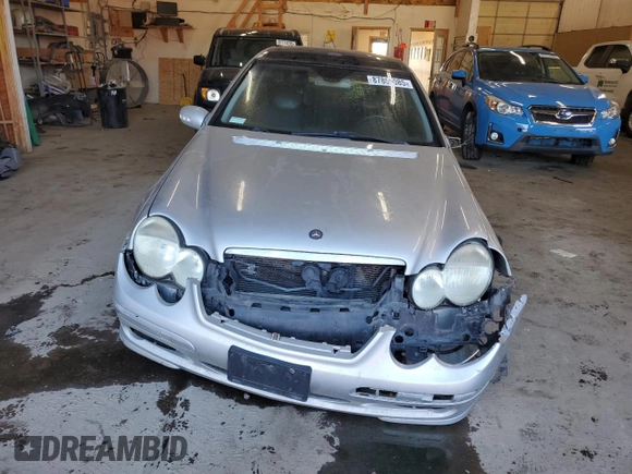 2003 Mercedes-Benz C with VIN WDBRN64J93A459216, listed as a Copart auction lot 87855085 with 208,336 mi miles and Salvage title. Bid and sale history available at DreamBid. Image 5.