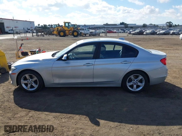 2013 BMW 3 Series 328i with VIN WBA3C1C52DF440786, listed as a IAAI auction lot 40777716 with 171,385 mi miles. Bid and sale history available at carsss.com. Image 14.
