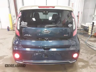 2018 Kia Soul + with VIN KNDJP3A54J7615526, listed as a IAAI auction lot 41745034 with 58,460 mi miles. Bid and sale history available at carsss.com. Image 17.