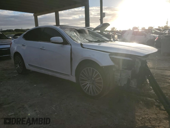 2015 Kia Cadenza Premium with VIN KNALN4D76F5169638, listed as a Copart auction lot 76815524 with 67,611 mi miles and Salvage Title. Bid and sale history available at carsss.com. Image 4.
