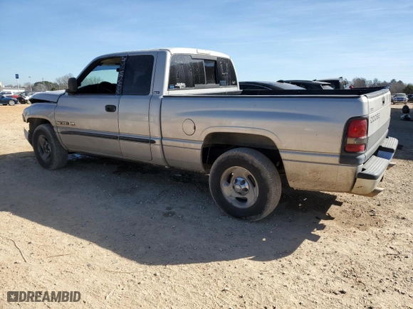 2000 Dodge Ram 1500 with VIN 3B7HC13Z7YG131119, listed as a Copart auction lot 47188985 with 172,932 mi miles and Salvage Title. Bid and sale history available at carsss.com. Image 2.