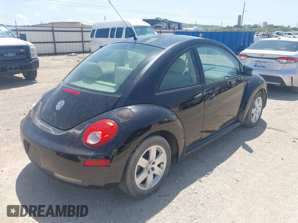 2007 Volkswagen Beetle with VIN 3VWRW31C27M506191, listed as a IAAI auction lot 42522294 with 154,172 mi miles and . Bid and sale history available at DreamBid. Image 4.