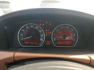 2005 BMW 7 Series 745Li z VIN WBAGN63535DS60710, wystawiony jako Copart lot #58921295 z przebiegiem 94 748 mil mil oraz Szkoda całkowita • Salvage title. Historia ofert i sprzedaży dostępna na DreamBid. Obrazek 9.