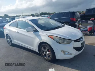 2013 Hyundai Elantra GS z VIN KMHDH6AEXDU022461, wystawiony jako IAAI lot #42351335 z przebiegiem 160 697 mil mil oraz . Historia ofert i sprzedaży dostępna na DreamBid. Obrazek 1.