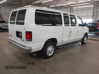 2013 Ford Econoline Passenger XL z VIN 1FBNE3BL7DDA62126, wystawiony jako IAAI lot #42354986 z przebiegiem 66 906 mil mil oraz . Historia ofert i sprzedaży dostępna na DreamBid. Obrazek 4.