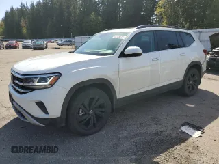 2022 Volkswagen Atlas 3.6L V6 SE w/Technology with VIN 1V2KR2CA7NC557944, listed as a Copart auction lot 53145015 with 77,422 mi miles and Salvage Title. Bid and sale history available at carsss.com. Image 1.