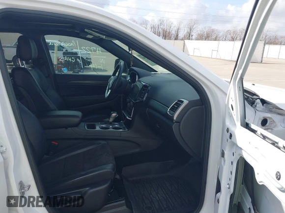 2021 Jeep Grand Cherokee Laredo X with VIN 1C4RJEAG9MC713822, listed as a IAAI auction lot 41527043 with 45,143 mi miles and . Bid and sale history available at DreamBid. Image 5.