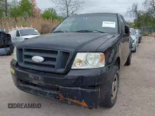 2006 Ford F-150 STX with VIN 1FTRF02286KB61326, listed as a IAAI auction lot 42085410 with 173,132 mi miles. Bid and sale history available at carsss.com. Image 6.
