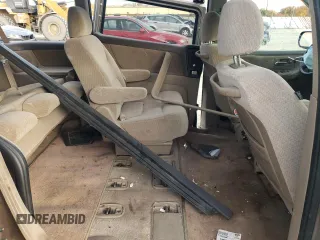 2003 Honda Odyssey LX z VIN 5FNRL18533B084504, wystawiony jako Copart lot #52674495 z przebiegiem 189 256 mil mil oraz Nie do naprawy • Non repairable. Historia ofert i sprzedaży dostępna na DreamBid. Obrazek 11.