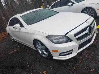 2014 Mercedes-Benz CLS-Class CLS 550 with VIN WDDLJ9BB8EA124876, listed as a IAAI auction lot 41540391 with 95,992 mi miles. Bid and sale history available at carsss.com. Image 1.