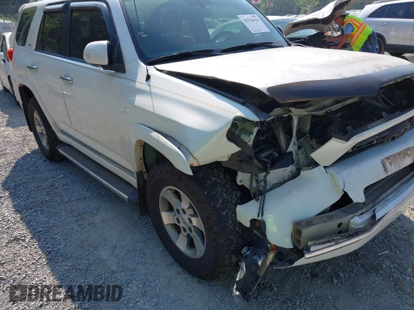 2013 Toyota 4Runner SR5 with VIN JTEBU5JR9D5117636, listed as a IAAI auction lot 42536629 with 205,229 mi miles and . Bid and sale history available at DreamBid. Image 18.