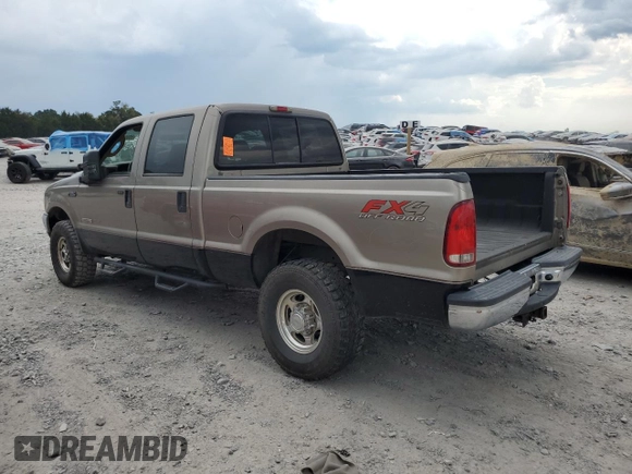 2004 Ford Super Duty F-250 XL with VIN 1FTNW21P04EB78513, listed as a Copart auction lot 68666414 with 187,473 mi miles and Salvage Title. Bid and sale history available at carsss.com. Image 2.