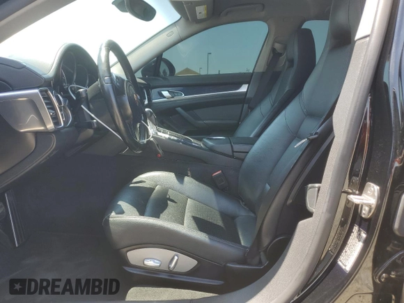 2015 Porsche Panamera 4 with VIN WP0AA2A74FL006965, listed as a Copart auction lot 59812145 with 191,851 mi miles and Clean title. Bid and sale history available at DreamBid. Image 7.